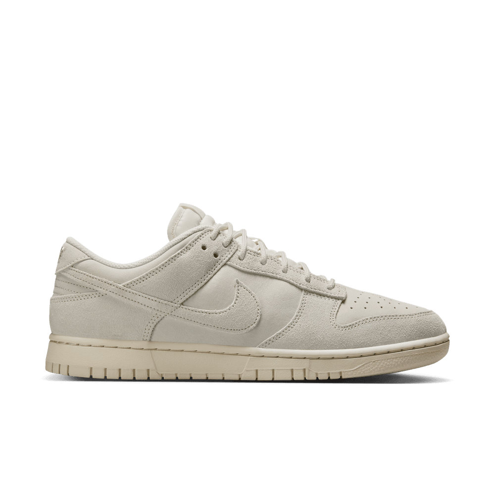 Men's Classic Low-Top Retro Sneaker