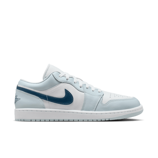 Men's Low-Top Basketball Sneaker