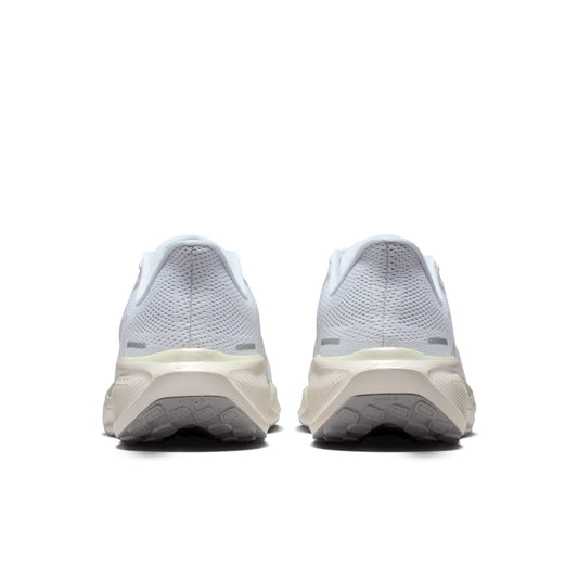 Women's Lightweight Running Shoe