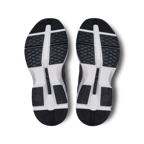 Women's Responsive Cushioned Running Shoe